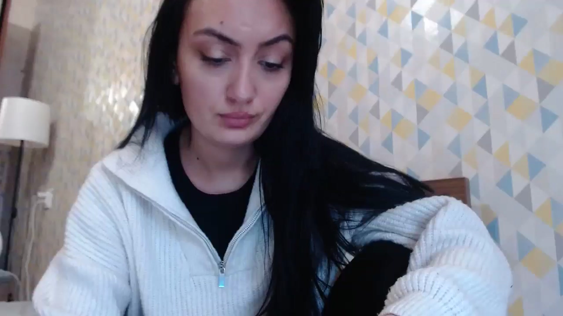 Gallery image thumbnail from hello_Ukraine's myfreecams stream on, 01/13/2026, 11:25 image 14 of 20