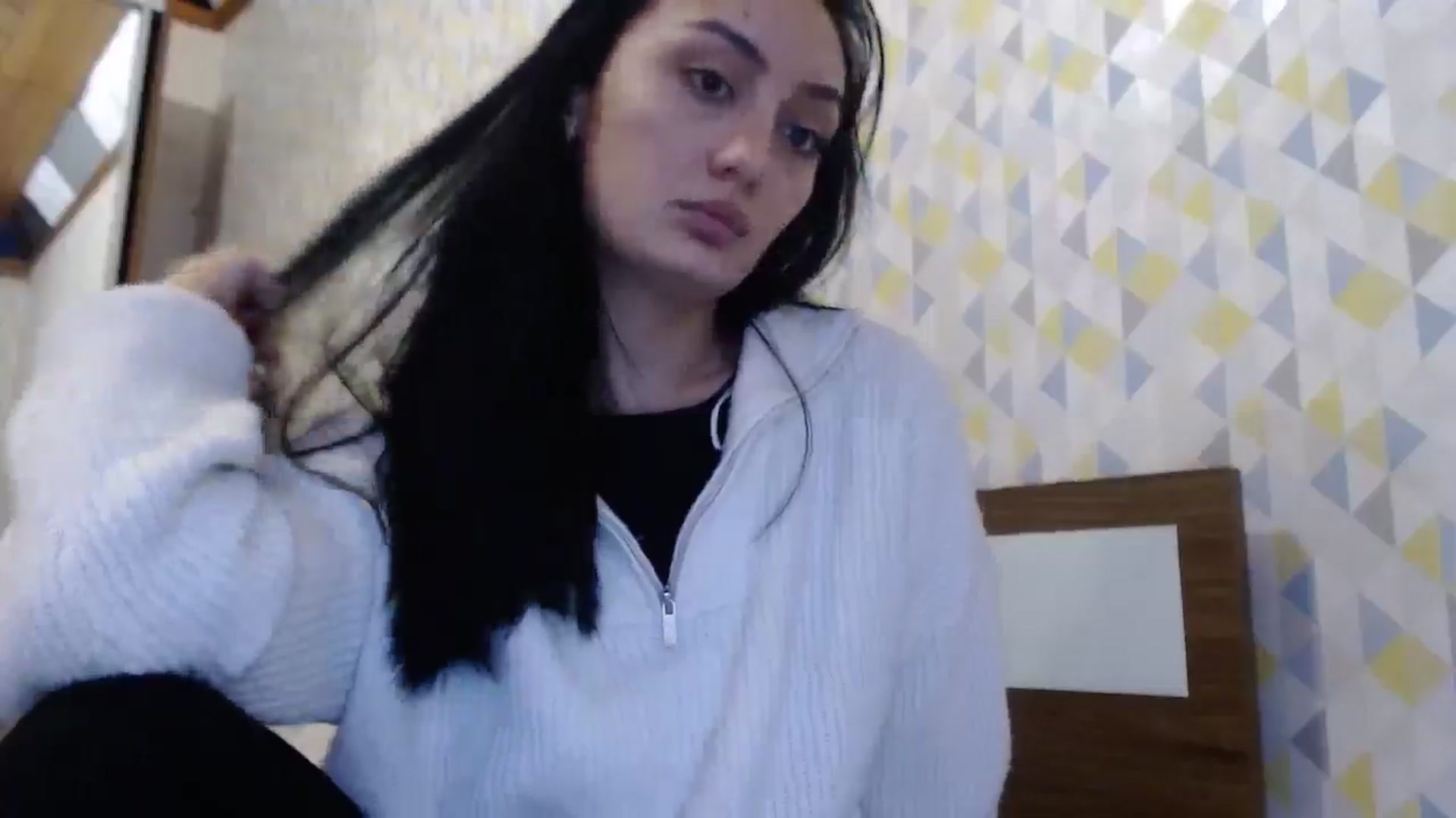 Gallery image thumbnail from hello_Ukraine's myfreecams stream on, 01/13/2026, 13:54 image 8 of 20