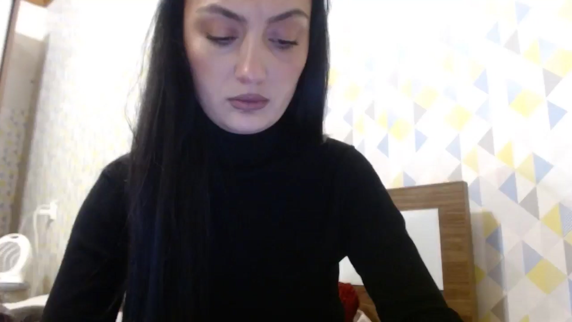 Gallery image thumbnail from hello_Ukraine's myfreecams stream on, 02/10/2026, 17:18 image 17 of 20