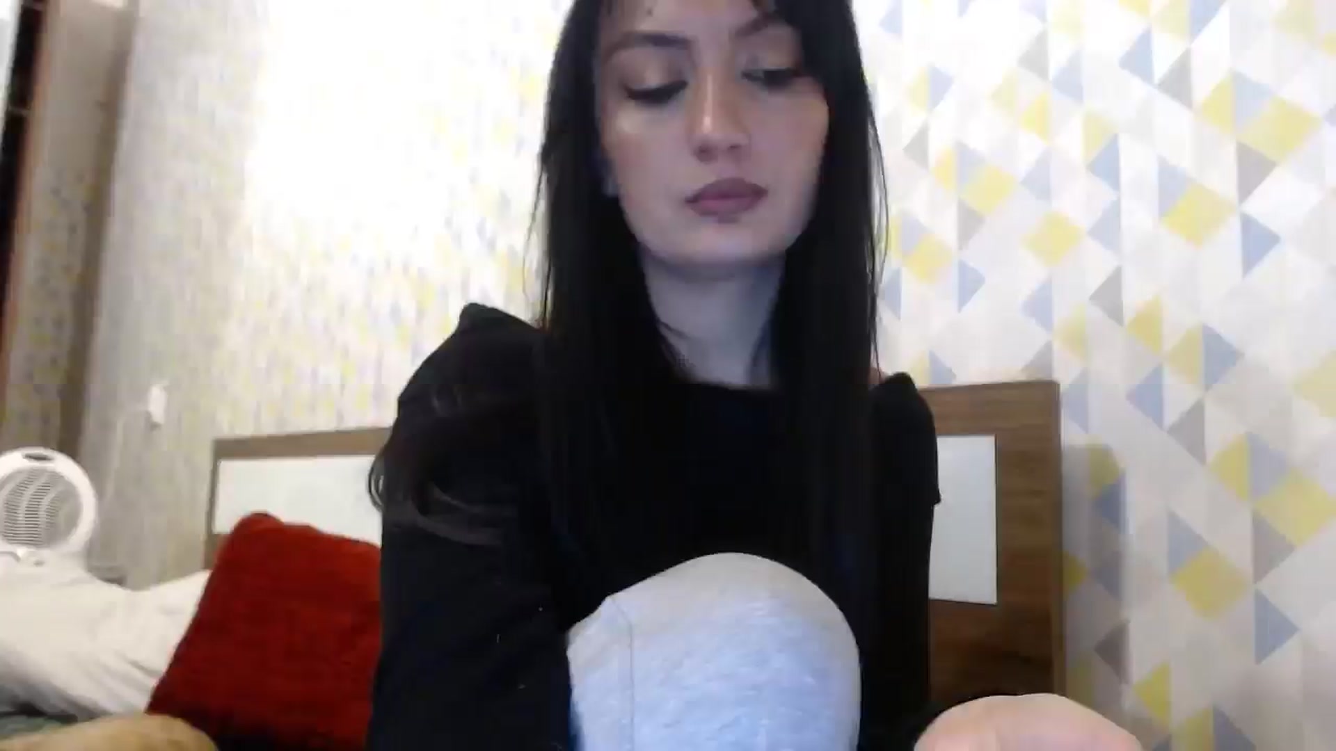 Gallery image thumbnail from hello_Ukraine's myfreecams stream on, 02/18/2026, 17:15 image 1 of 20