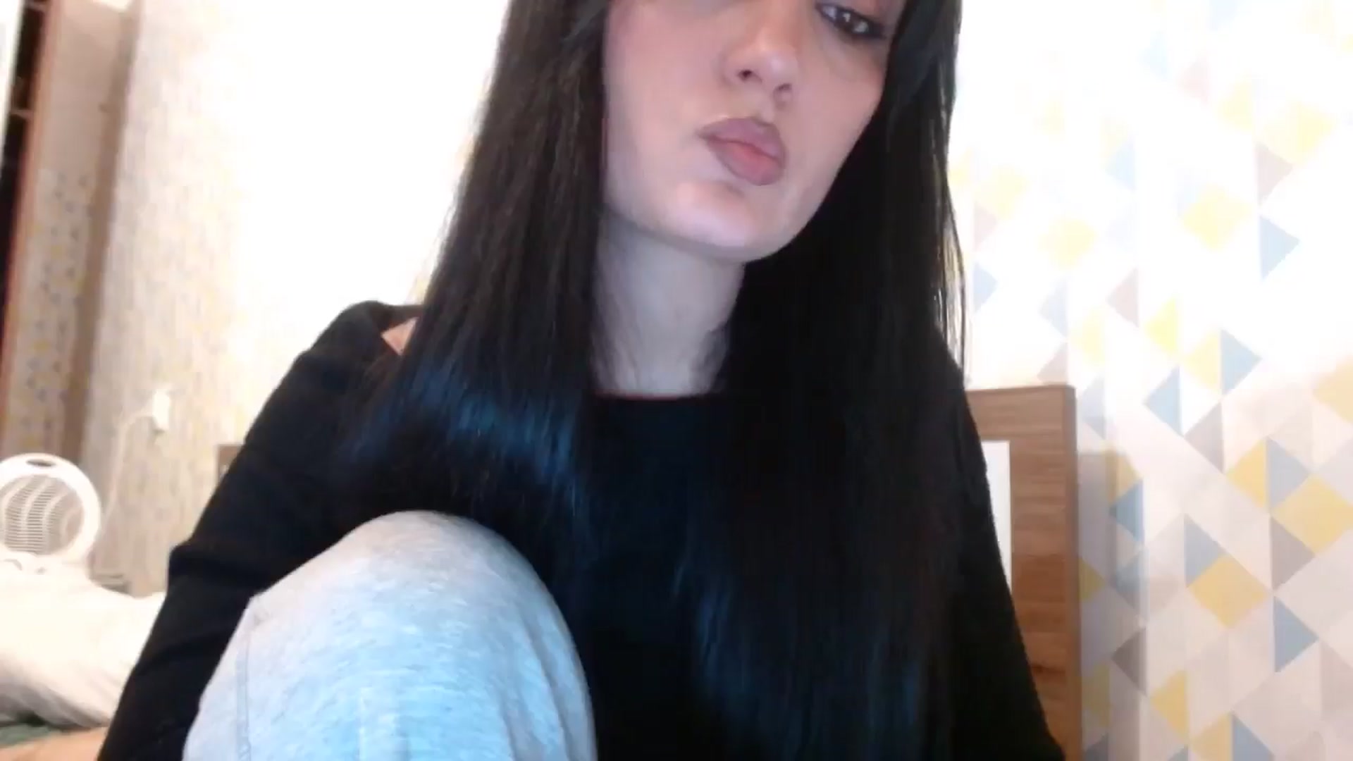 Gallery image thumbnail from hello_Ukraine's myfreecams stream on, 02/18/2026, 17:15 image 18 of 20