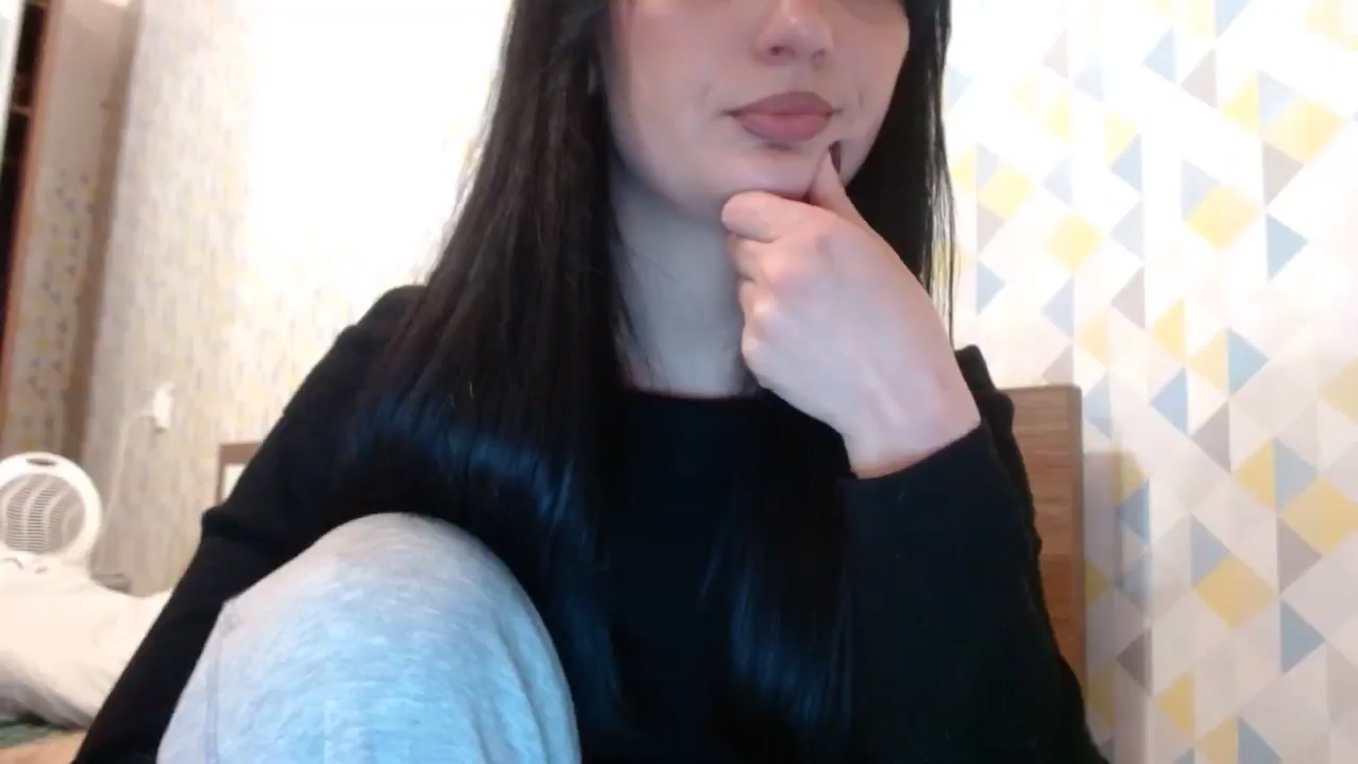 Gallery image thumbnail from hello_Ukraine's myfreecams stream on, 02/18/2026, 17:15 image 17 of 20