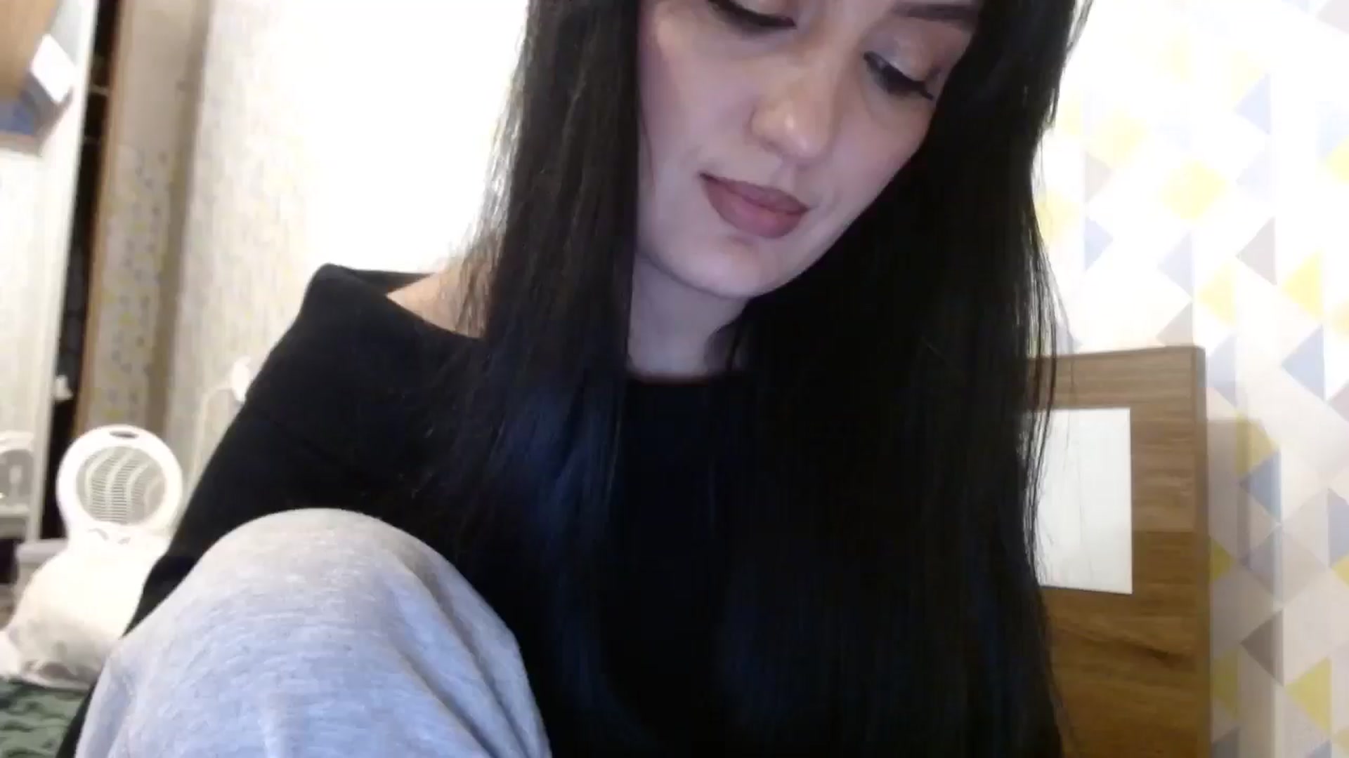 Gallery image thumbnail from hello_Ukraine's myfreecams stream on, 02/18/2026, 18:15 image 20 of 20