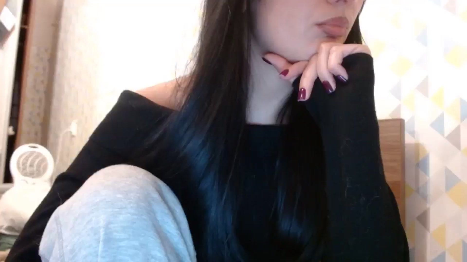 Gallery image thumbnail from hello_Ukraine's myfreecams stream on, 02/18/2026, 18:15 image 5 of 20