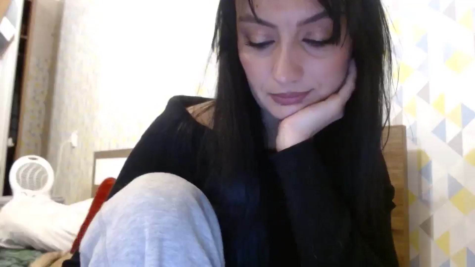 Gallery image thumbnail from hello_Ukraine's myfreecams stream on, 02/18/2026, 18:15 image 14 of 20