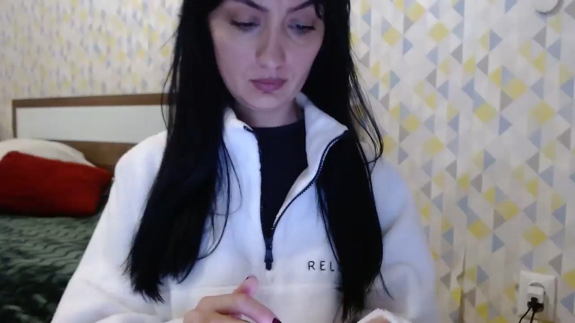 Gallery image thumbnail from hello_Ukraine's myfreecams stream on, 02/19/2026, 15:25 image 16 of 20