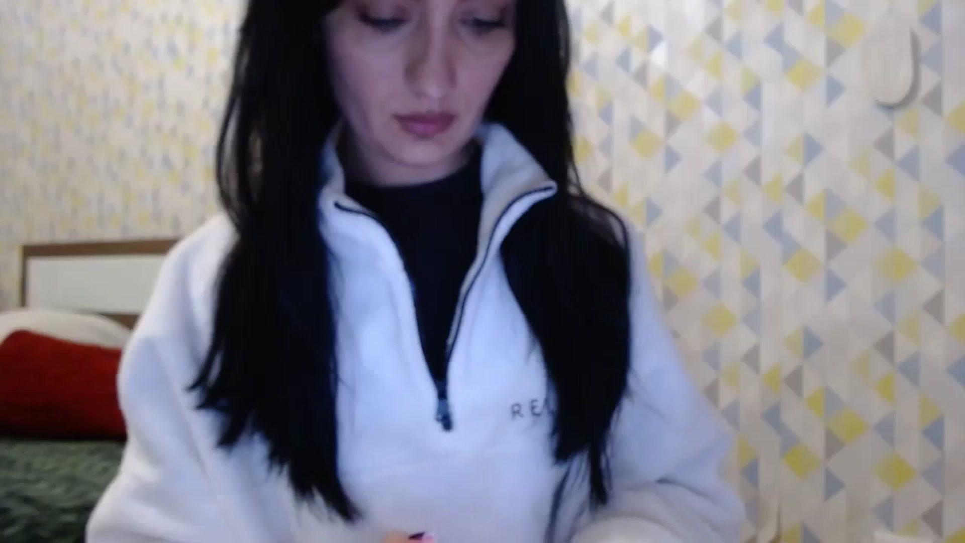 Gallery image thumbnail from hello_Ukraine's myfreecams stream on, 02/19/2026, 15:25 image 9 of 20