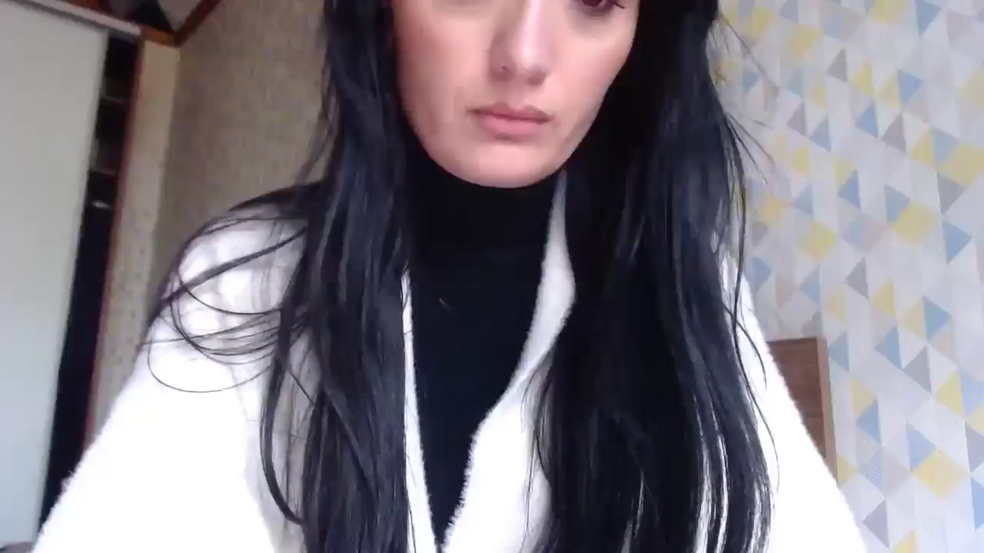 Gallery image thumbnail from hello_Ukraine's myfreecams stream on, 04/21/2026, 13:55 image 1 of 20