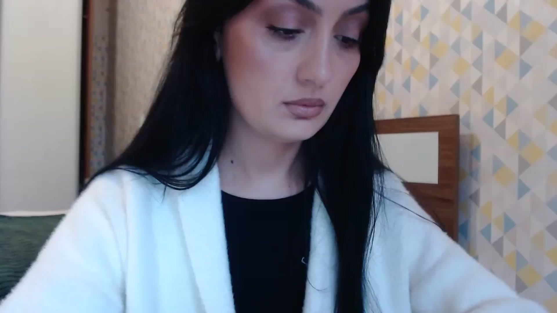 Gallery image thumbnail from hello_Ukraine's myfreecams stream on, 04/22/2026, 16:00 image 4 of 20
