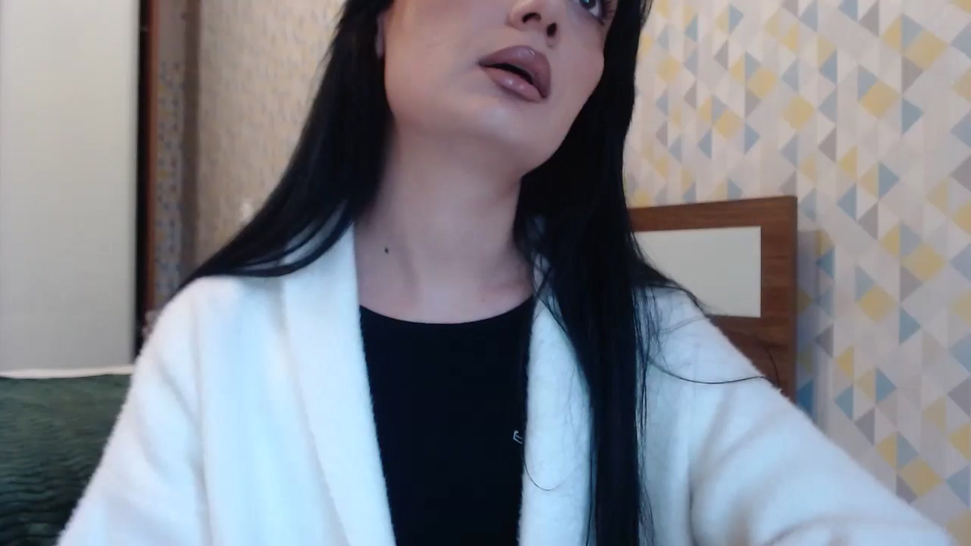 Gallery image thumbnail from hello_Ukraine's myfreecams stream on, 04/22/2026, 16:00 image 3 of 20