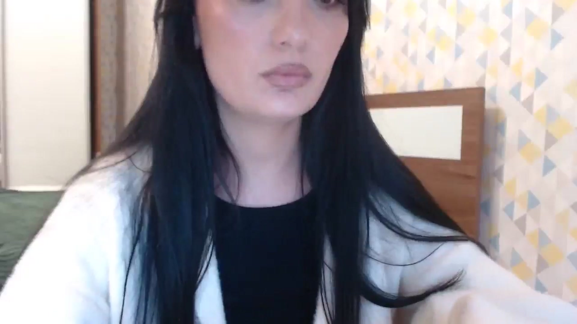 Gallery image thumbnail from hello_Ukraine's myfreecams stream on, 04/22/2026, 16:16 image 17 of 20