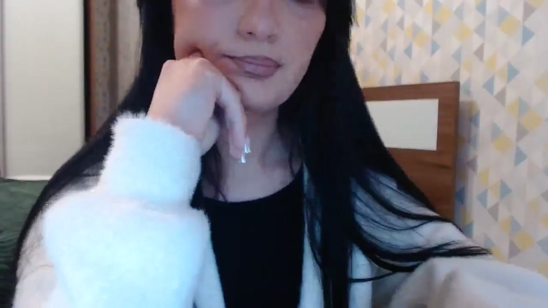 Gallery image thumbnail from hello_Ukraine's myfreecams stream on, 04/22/2026, 16:16 image 14 of 20