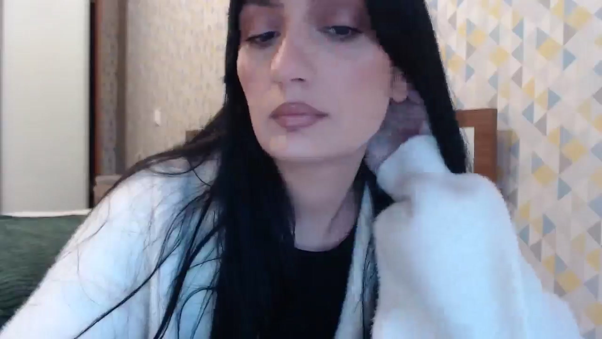 Gallery image thumbnail from hello_Ukraine's myfreecams stream on, 04/22/2026, 16:16 image 4 of 20
