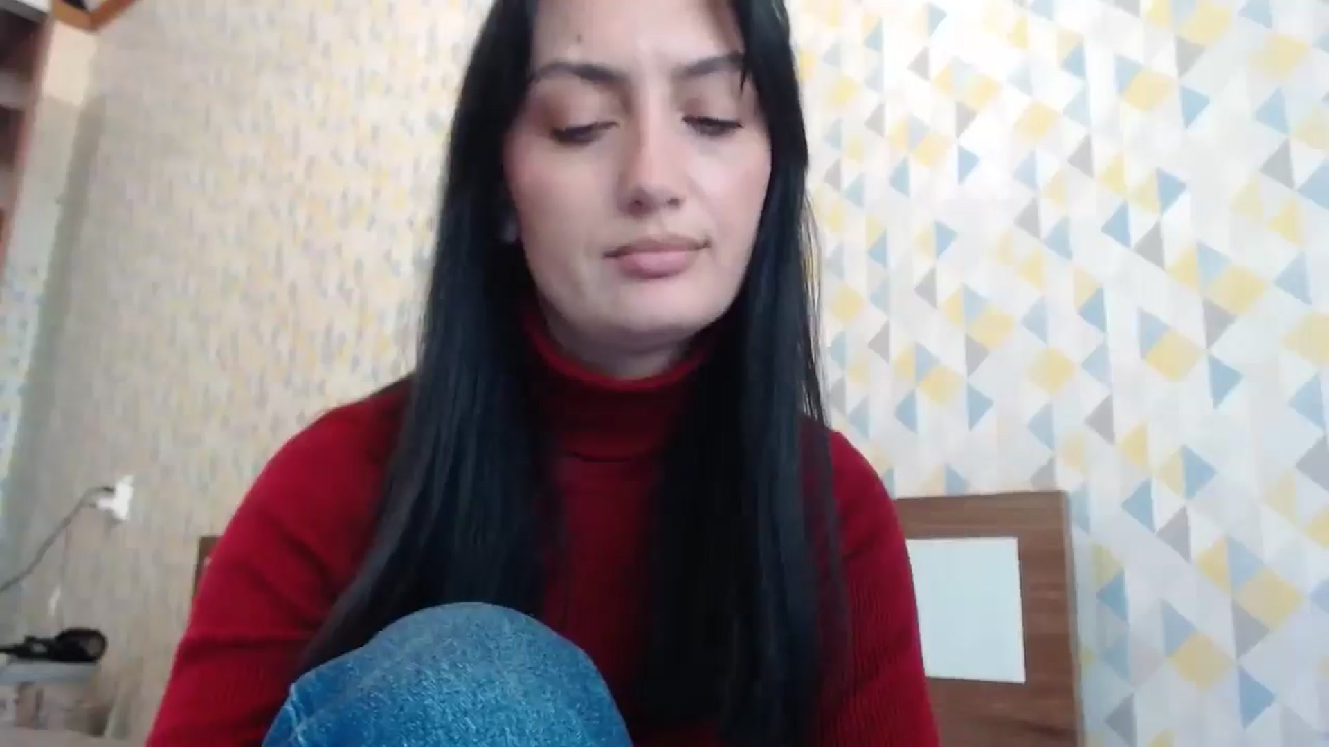 Gallery image thumbnail from hello_Ukraine's myfreecams stream on, 05/04/2026, 14:08 image 2 of 20