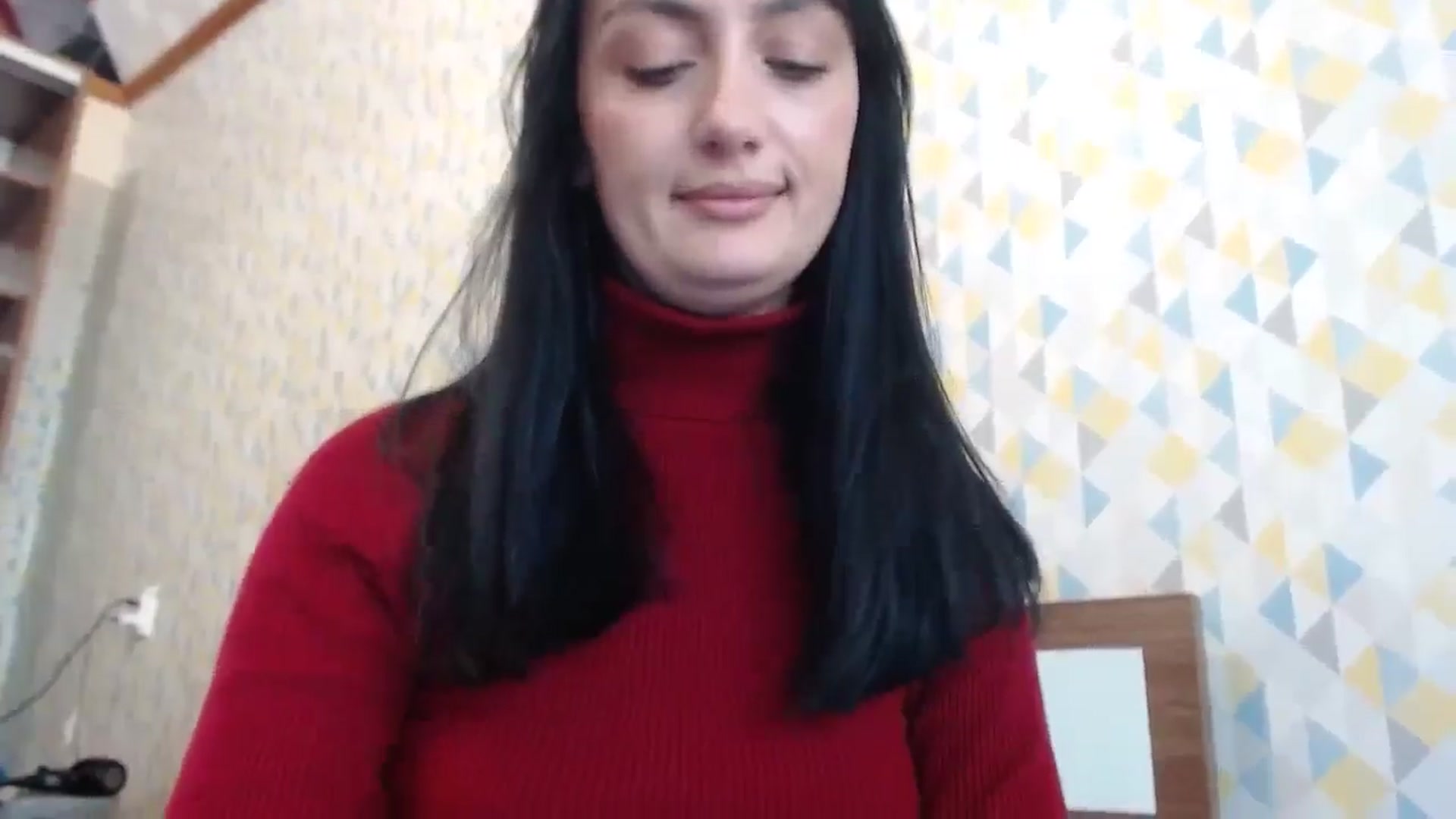 Gallery image thumbnail from hello_Ukraine's myfreecams stream on, 05/04/2026, 14:08 image 20 of 20