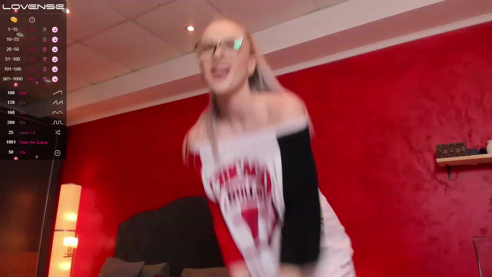 Gallery image thumbnail from heySiry's myfreecams stream on, 03/22/2023, 17:14 image 9 of 20