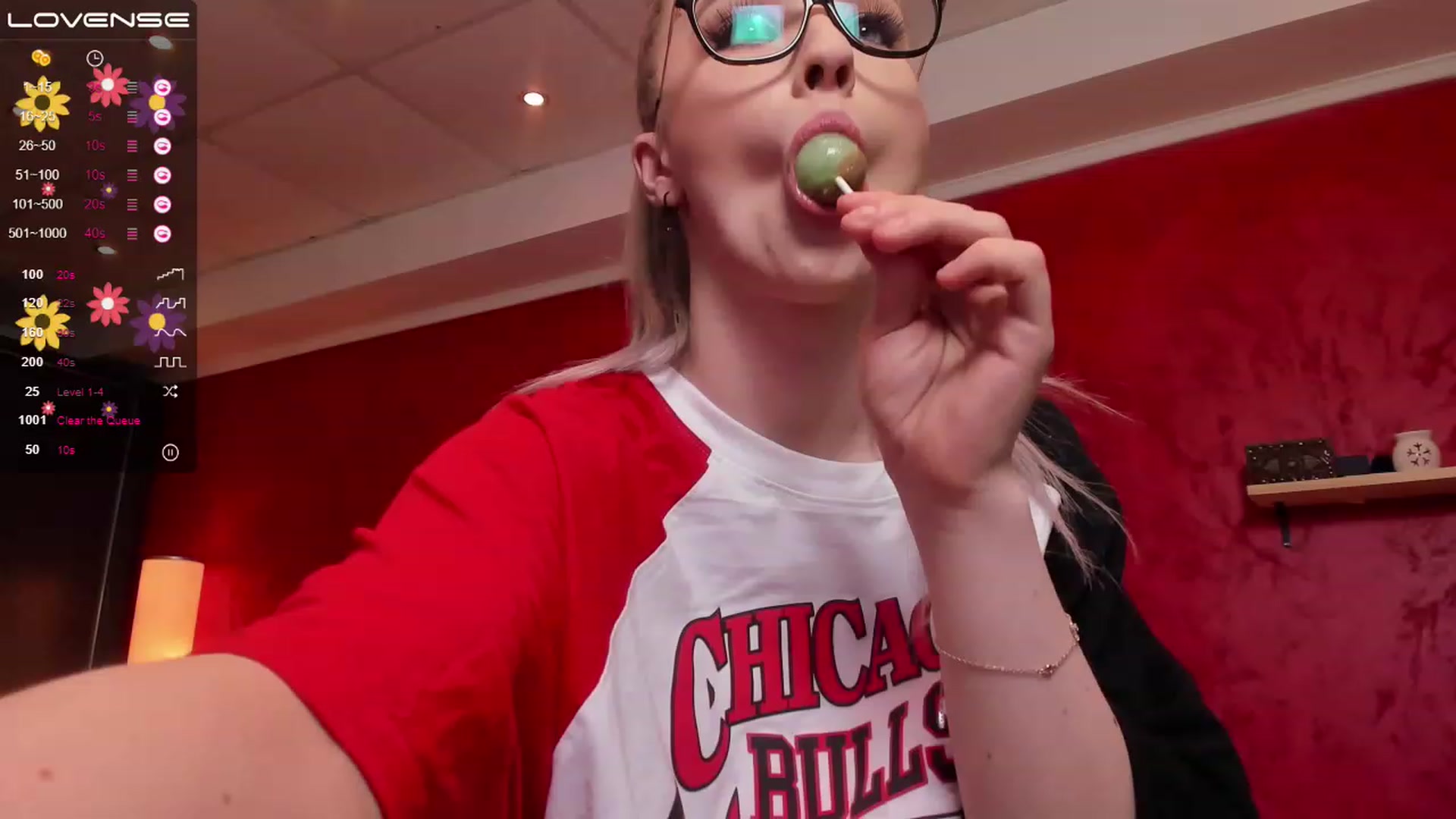 Gallery image thumbnail from heySiry's myfreecams stream on, 03/22/2023, 17:14 image 20 of 20