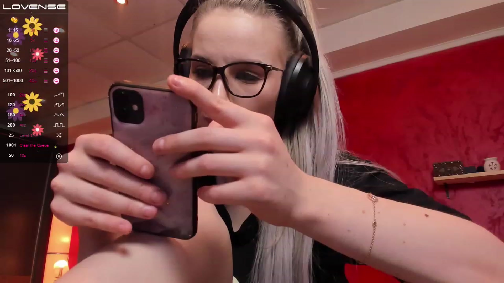 Gallery image thumbnail from heySiry's myfreecams stream on, 03/24/2023, 15:01 image 9 of 20