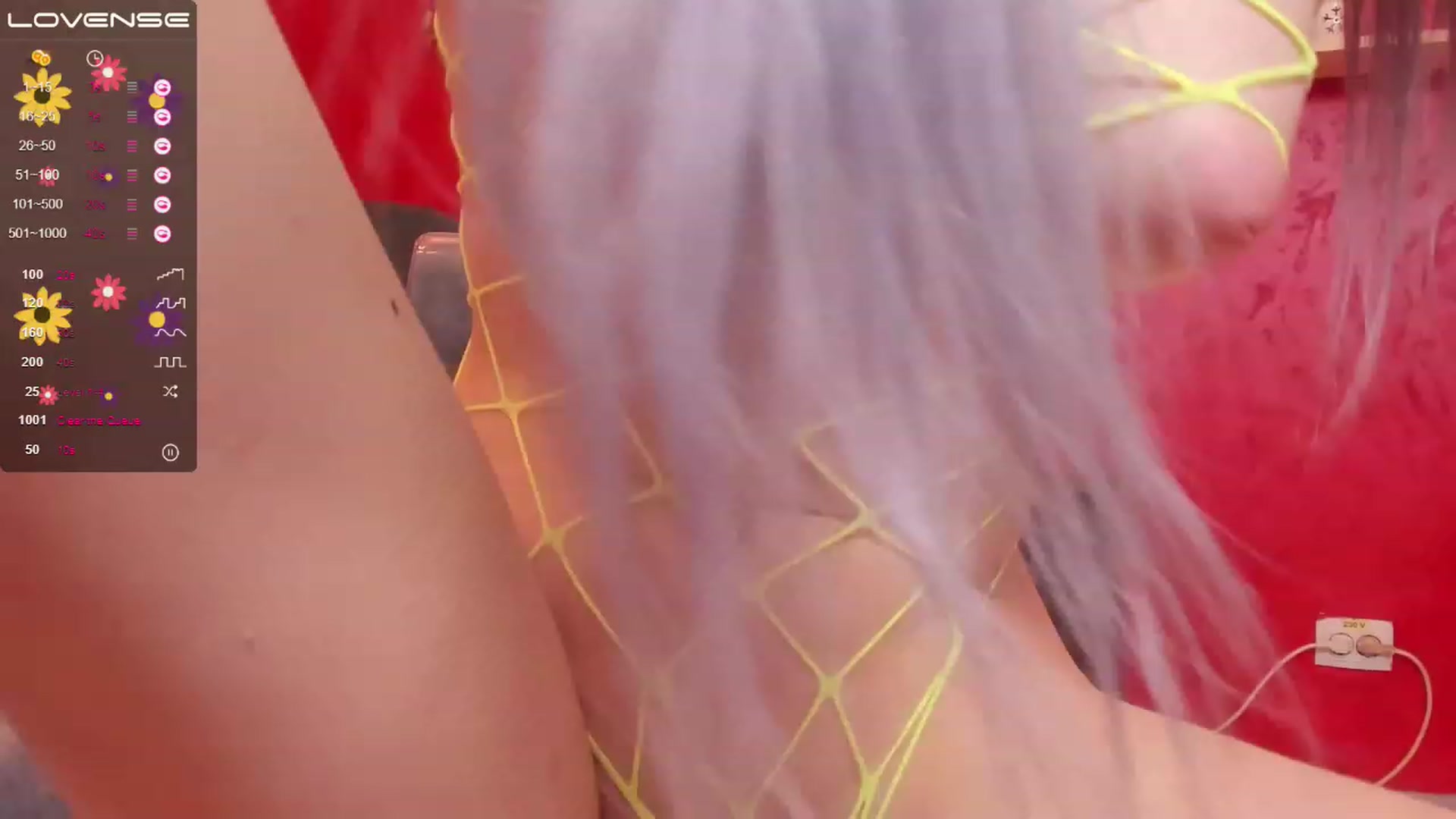Gallery image thumbnail from heySiry's myfreecams stream on, 05/05/2023, 17:05 image 5 of 20
