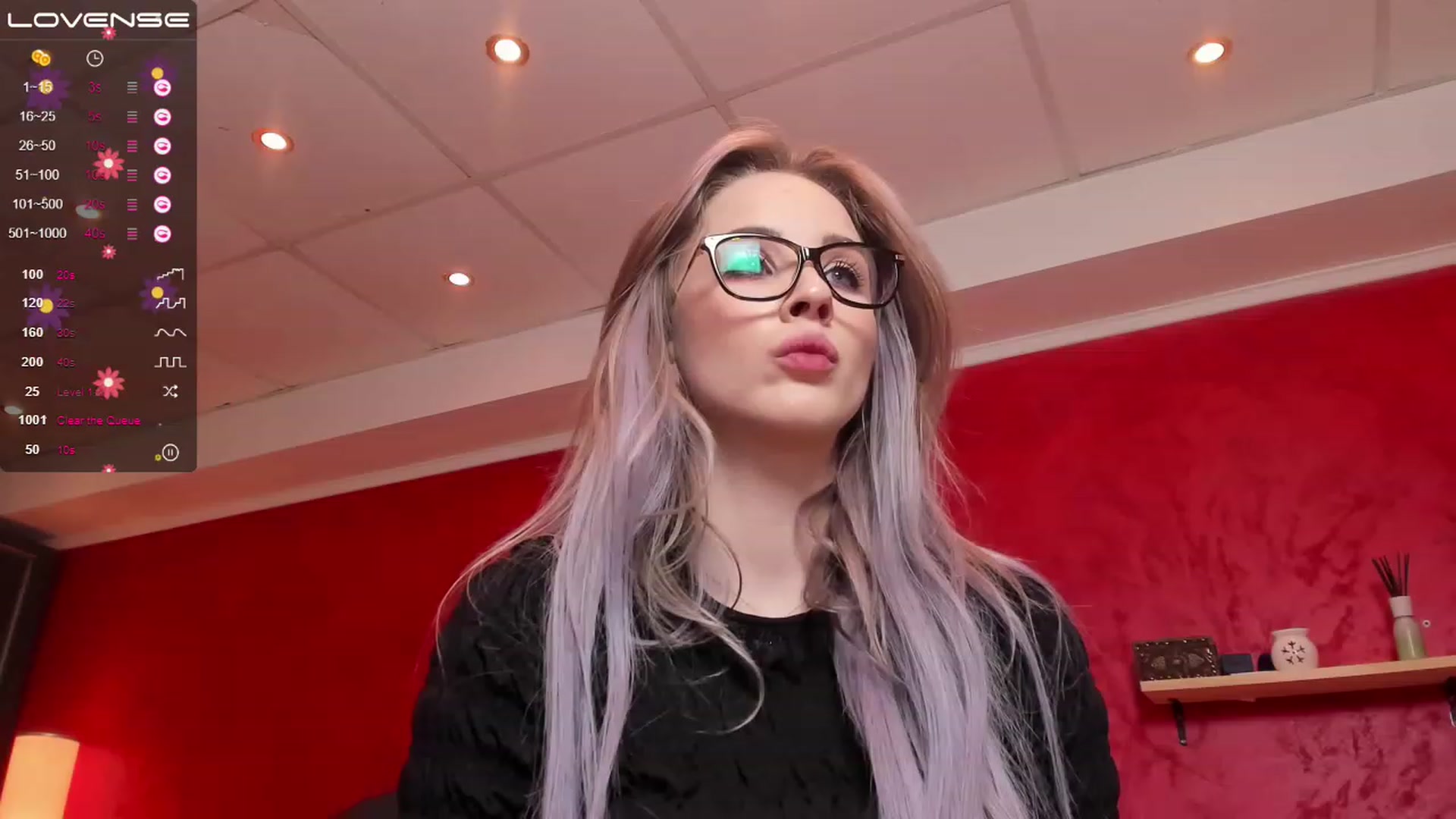Gallery image thumbnail from heySiry's myfreecams stream on, 05/13/2023, 19:23 image 6 of 20