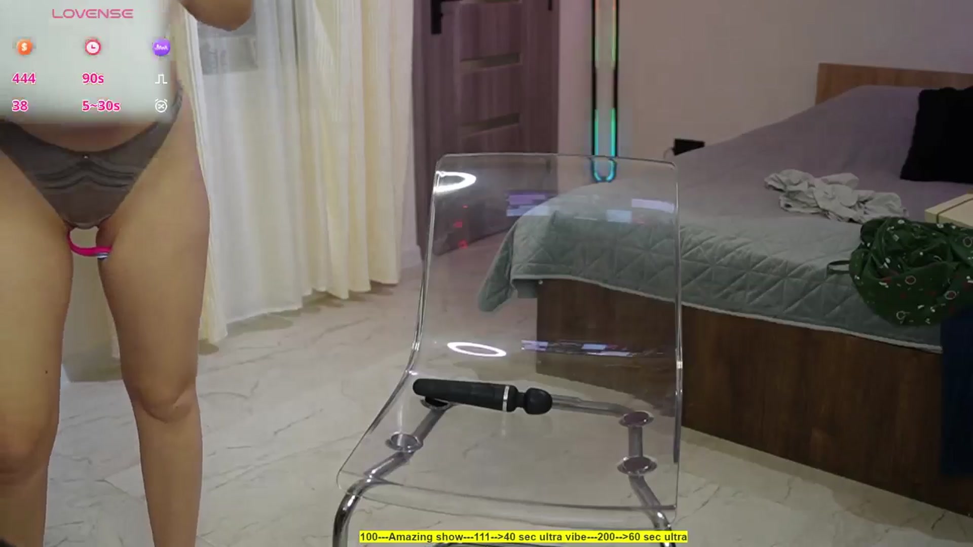 Gallery image thumbnail from heySiry's myfreecams stream on, 12/17/2025, 19:52 image 14 of 20