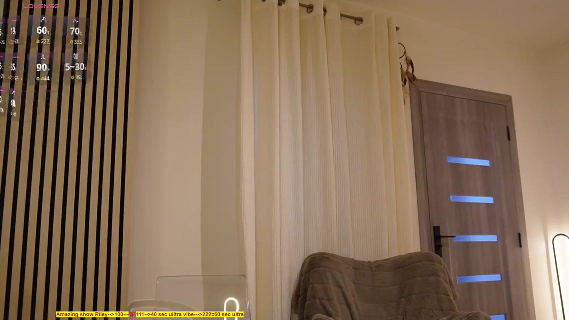 Gallery image thumbnail from heySiry's myfreecams stream on, 05/09/2026, 07:58 image 12 of 20