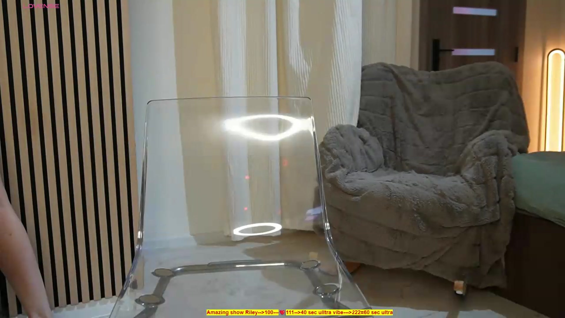 Gallery image thumbnail from heySiry's myfreecams stream on, 05/28/2026, 14:58 image 16 of 20