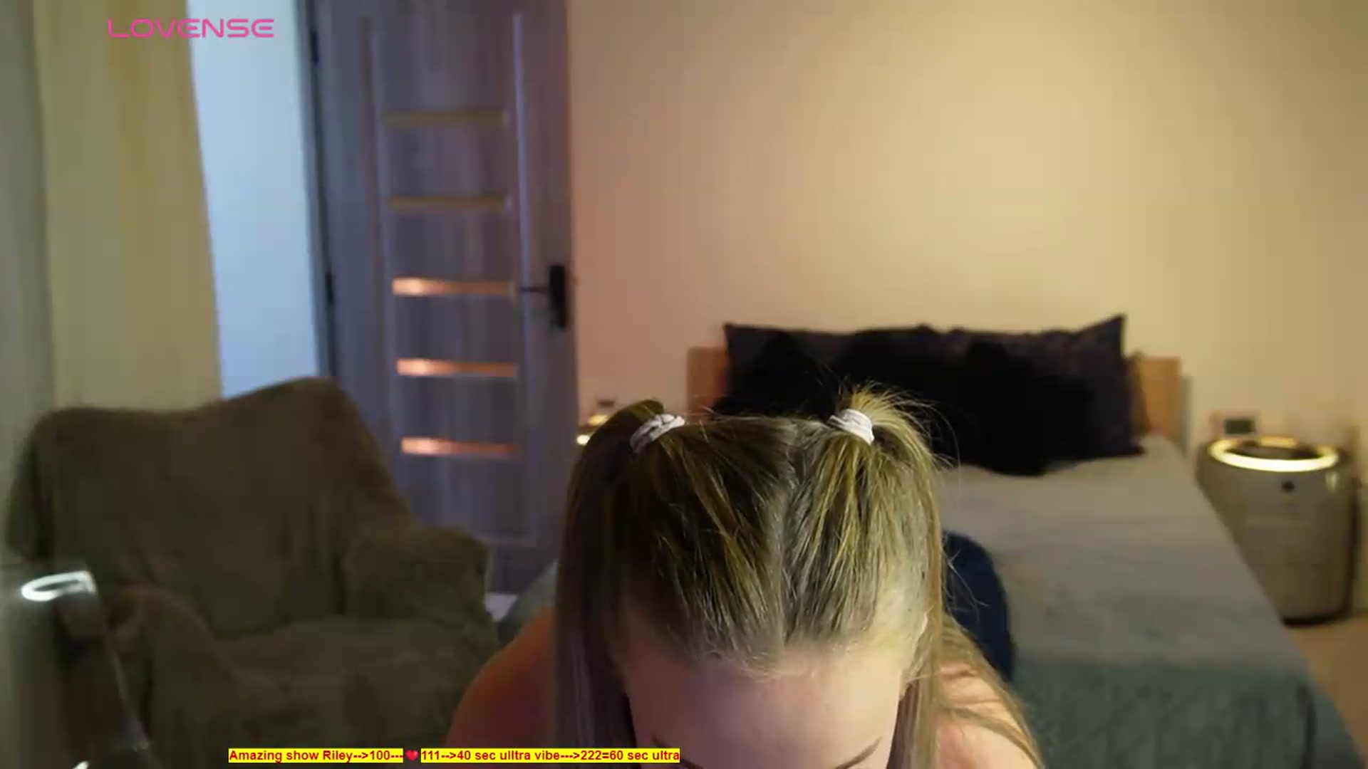 Gallery image thumbnail from heySiry's myfreecams stream on, 07/09/2026, 07:44 image 6 of 20