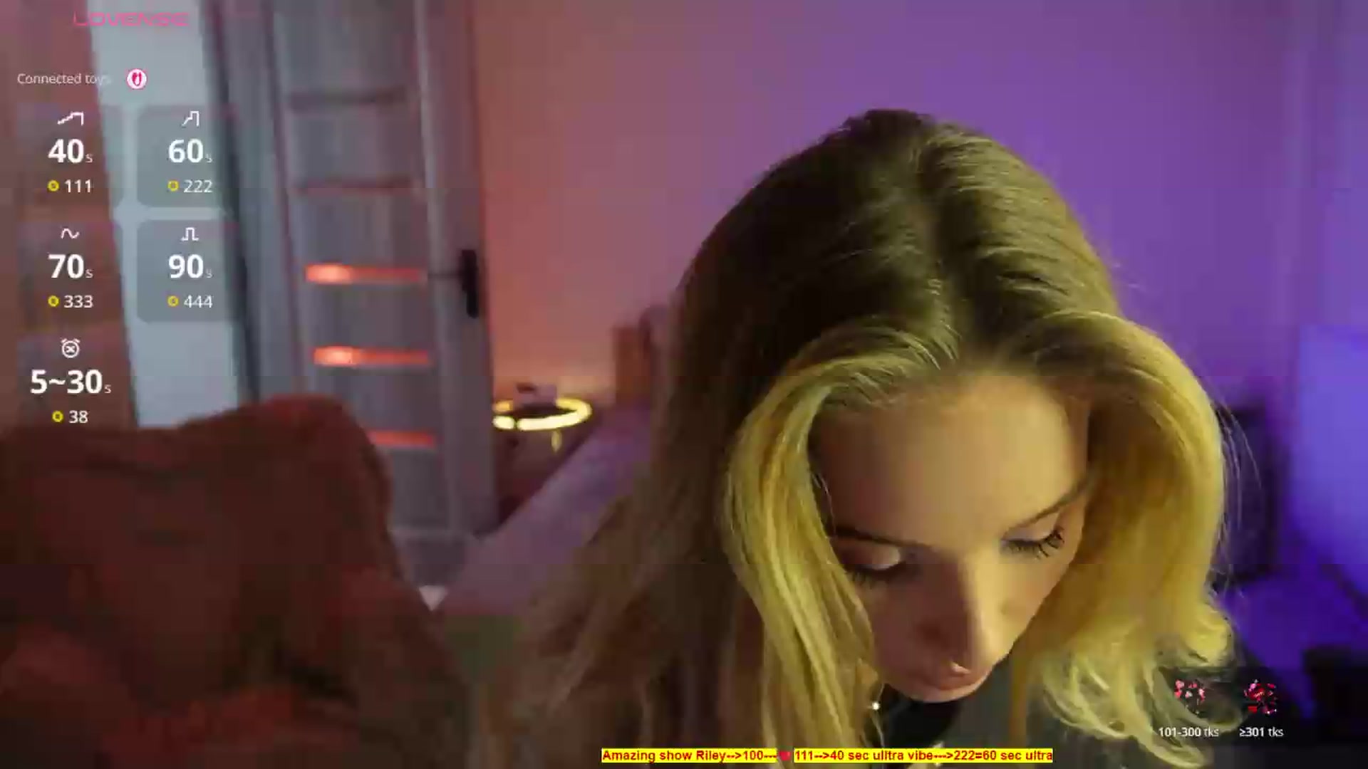 Gallery image thumbnail from heySiry's myfreecams stream on, 09/06/2026, 15:18 image 1 of 20