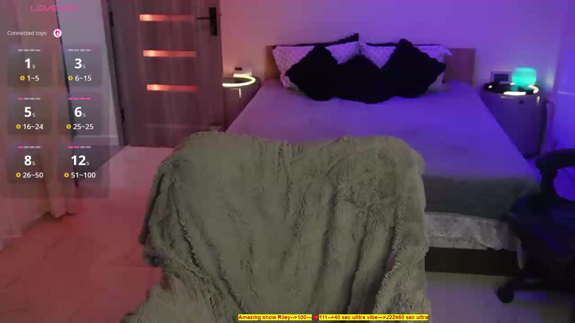 Gallery image thumbnail from heySiry's myfreecams stream on, 09/11/2026, 16:00 image 14 of 20