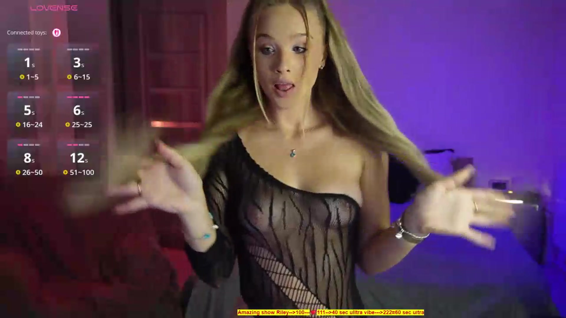 Gallery image thumbnail from heySiry's myfreecams stream on, 09/14/2026, 16:51 image 12 of 20