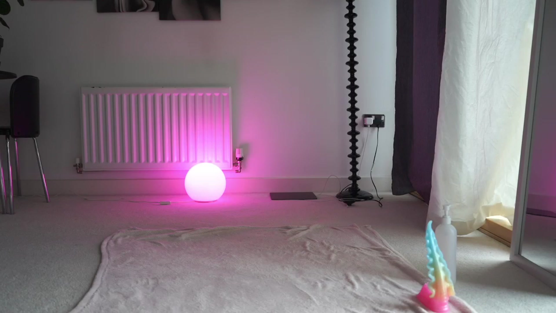 Gallery image thumbnail from hey_foxy's myfreecams stream on, 07/08/2023, 19:40 image 15 of 20