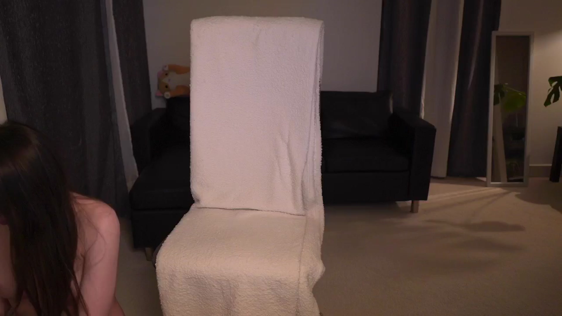 Gallery image thumbnail from hey_foxy's myfreecams stream on, 03/03/2024, 21:16 image 4 of 20