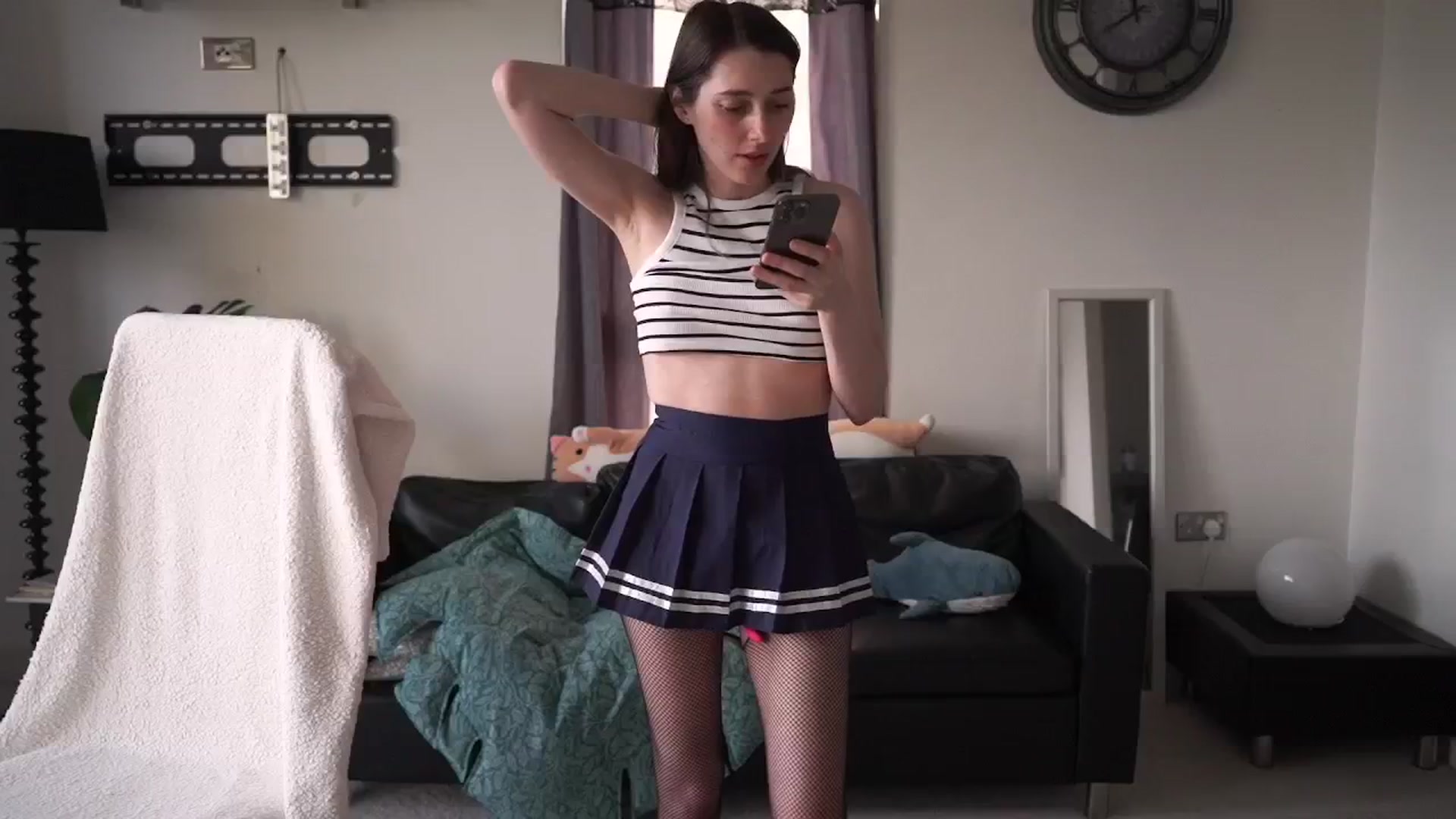 Gallery image thumbnail from hey_foxy's myfreecams stream on, 07/02/2024, 20:04 image 11 of 20