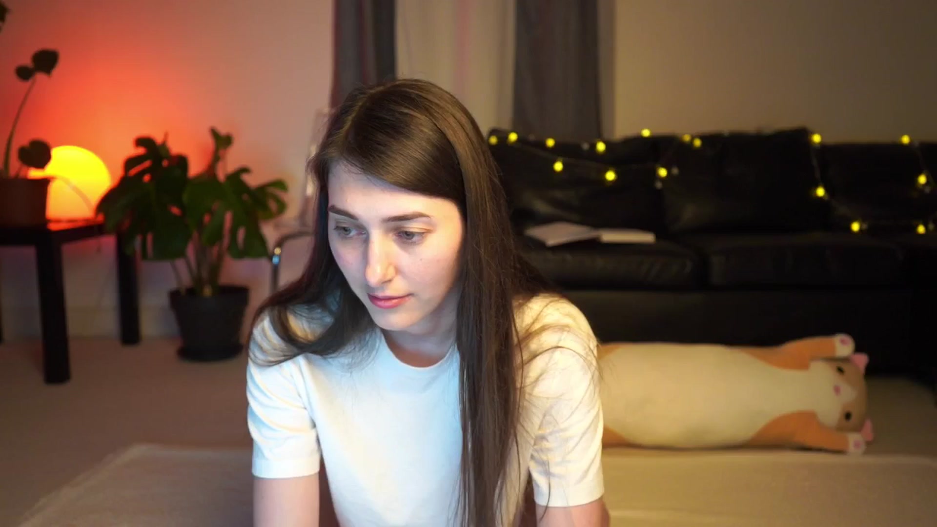 Gallery image thumbnail from hey_foxy's myfreecams stream on, 05/12/2025, 20:44 image 6 of 20