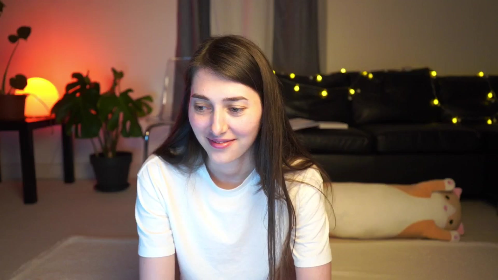 Gallery image thumbnail from hey_foxy's myfreecams stream on, 05/12/2025, 20:44 image 3 of 20