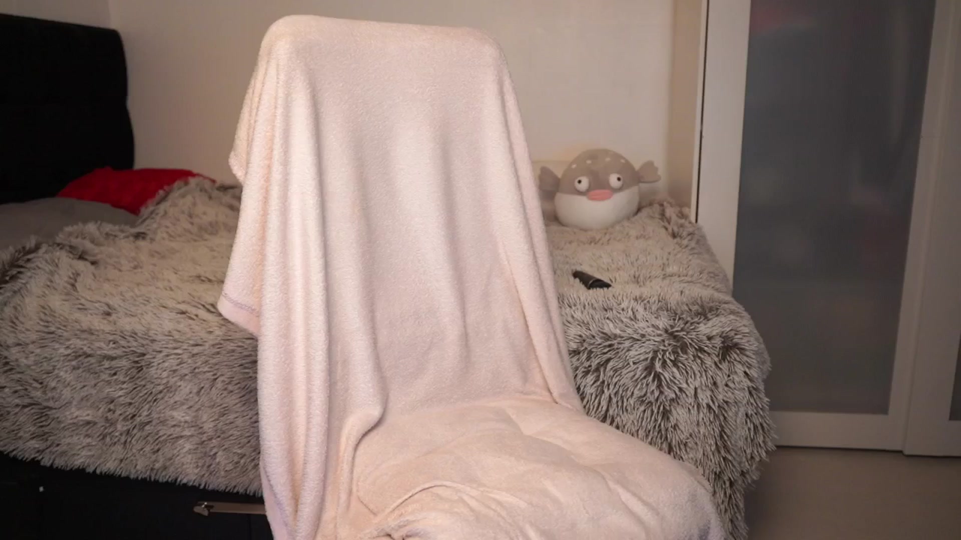 Gallery image thumbnail from hey_foxy's myfreecams stream on, 02/22/2026, 22:30 image 20 of 20
