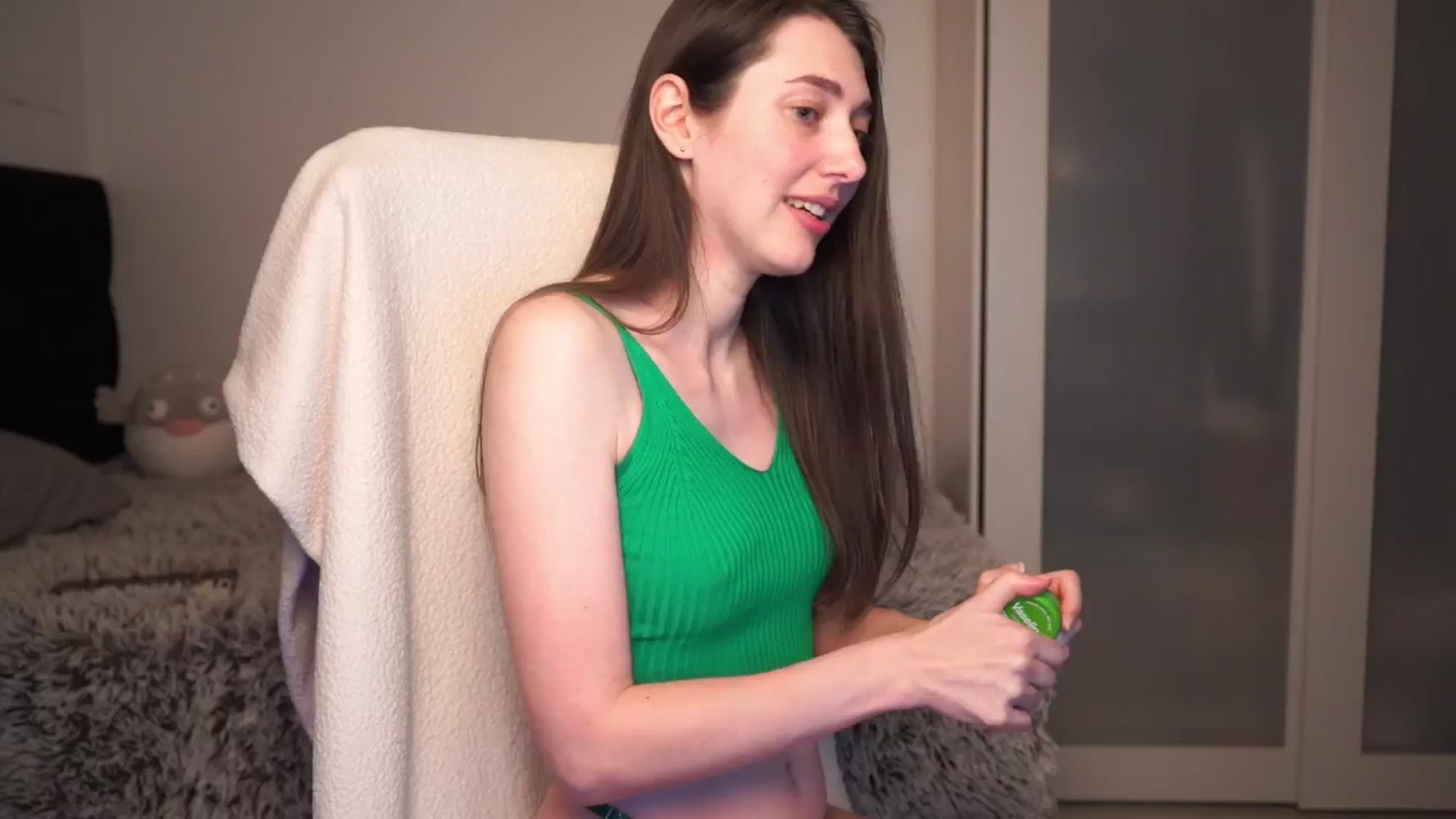 Gallery image thumbnail from hey_foxy's myfreecams stream on, 03/17/2026, 21:56 image 8 of 20