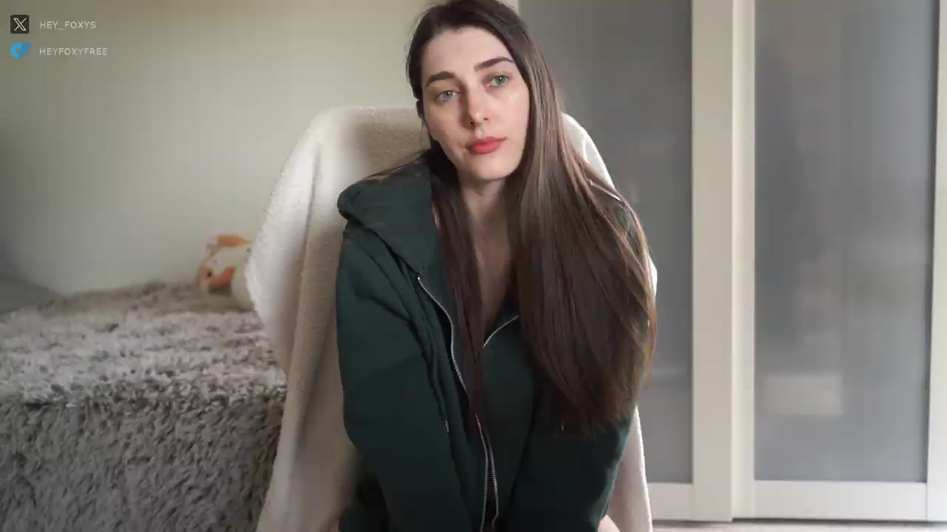 Gallery image thumbnail from hey_foxy's myfreecams stream on, 08/02/2026, 08:53 image 7 of 20