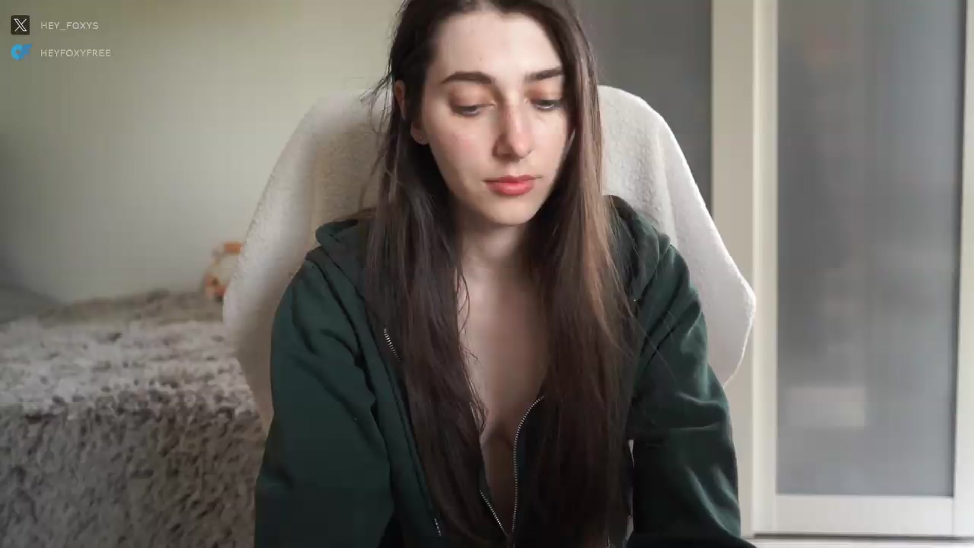 Gallery image thumbnail from hey_foxy's myfreecams stream on, 08/02/2026, 08:53 image 2 of 20