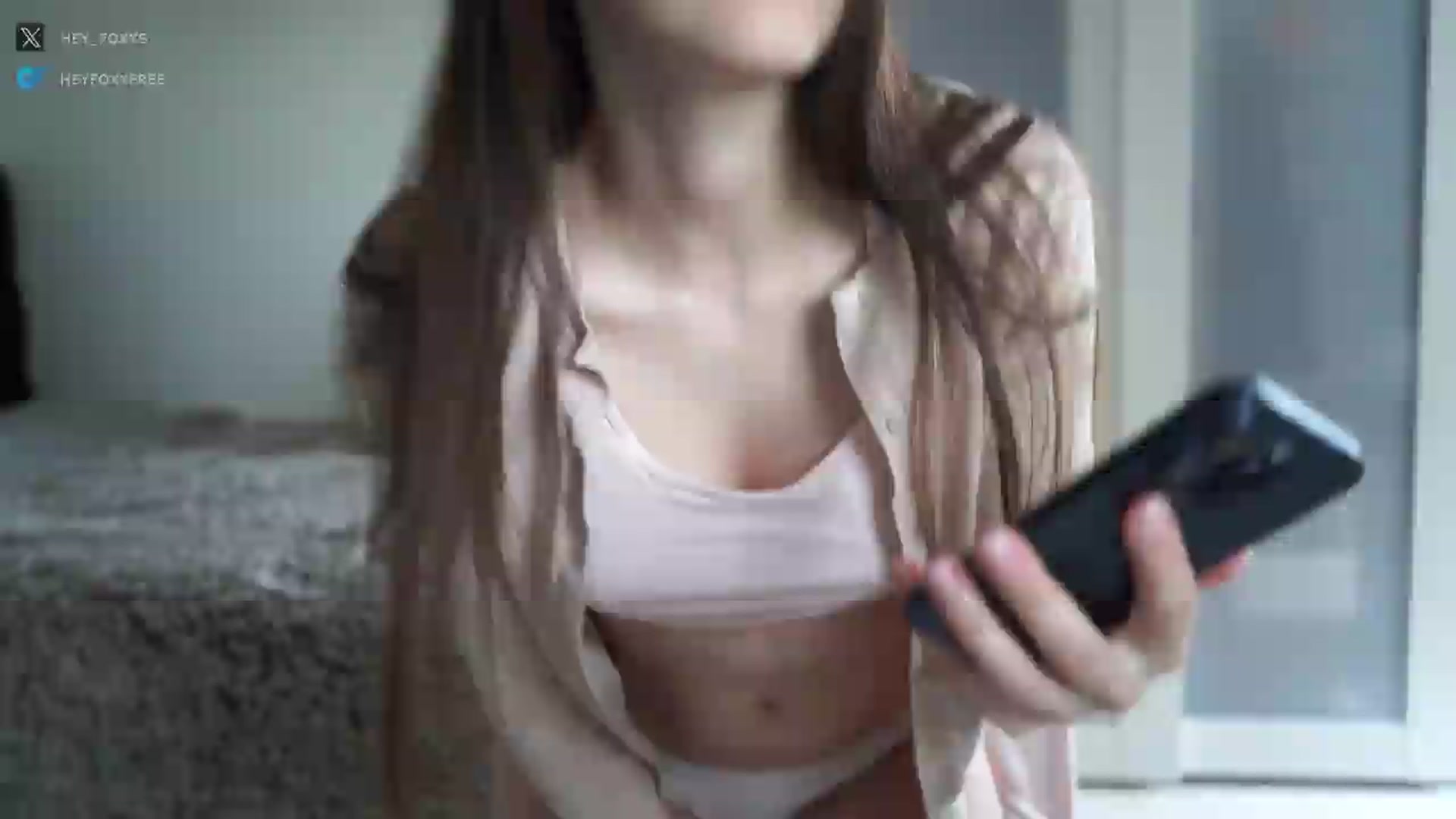 Gallery image thumbnail from hey_foxy's myfreecams stream on, 09/03/2026, 08:33 image 3 of 20