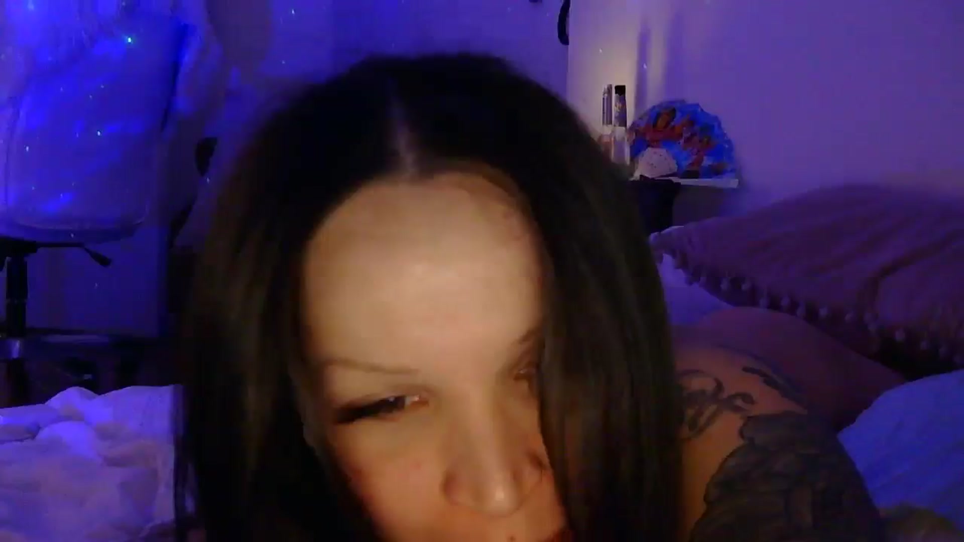 Gallery image thumbnail from heylisten's myfreecams stream on, 09/08/2025, 08:59 image 20 of 20