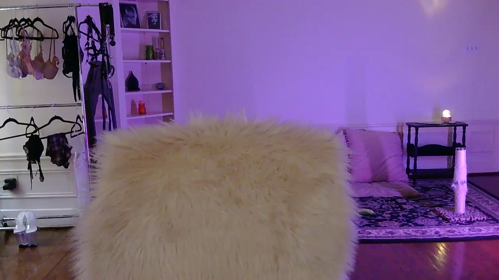 Gallery image thumbnail from heylisten's myfreecams stream on, 04/02/2026, 16:13 image 10 of 20