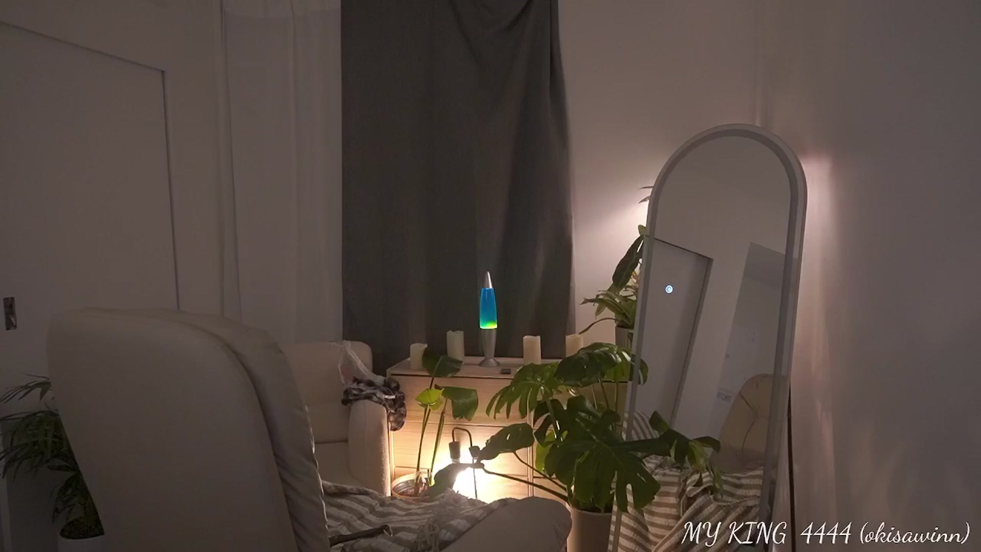 Gallery image thumbnail from heylovee's myfreecams stream on, 03/16/2026, 03:13 image 1 of 20