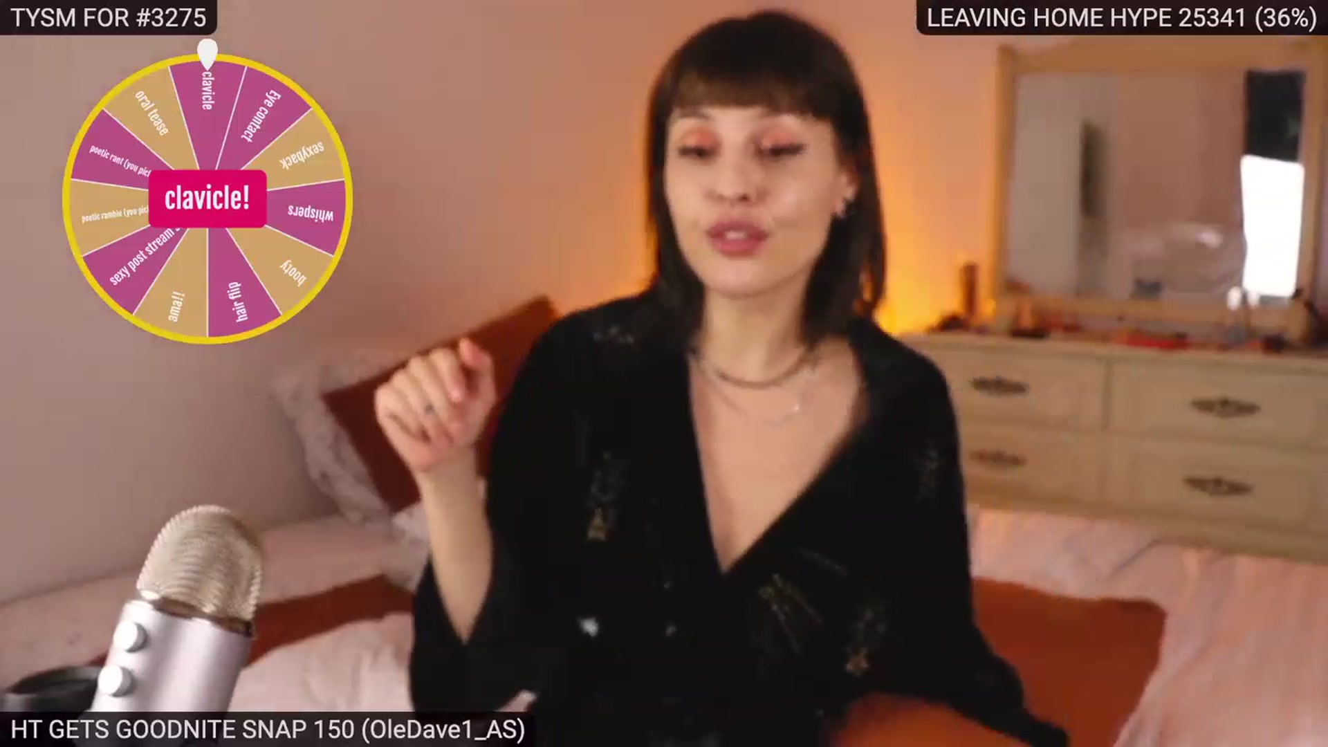 Gallery image thumbnail from heystellar's myfreecams stream on, 12/03/2022, 03:00 image 12 of 20