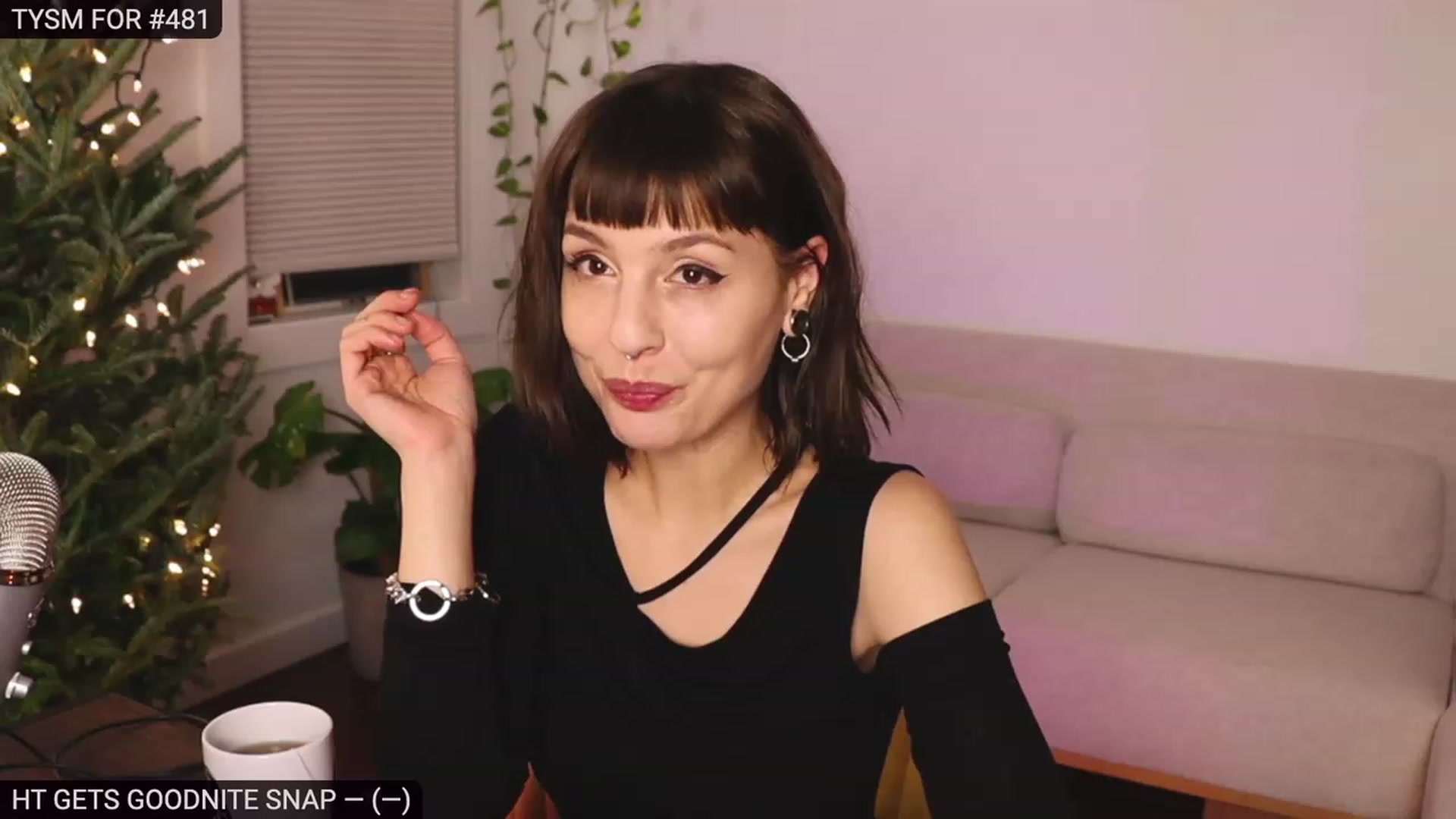 Gallery image thumbnail from heystellar's myfreecams stream on, 12/04/2022, 03:04 image 1 of 20