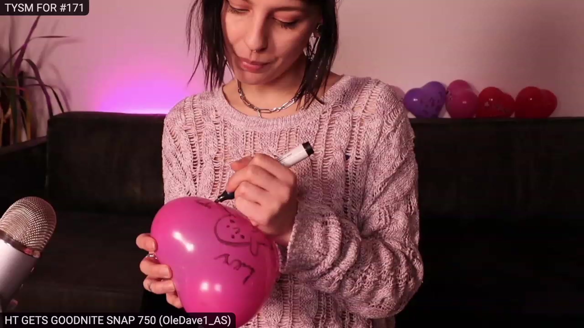 Gallery image thumbnail from heystellar's myfreecams stream on, 02/07/2023, 01:46 image 7 of 20