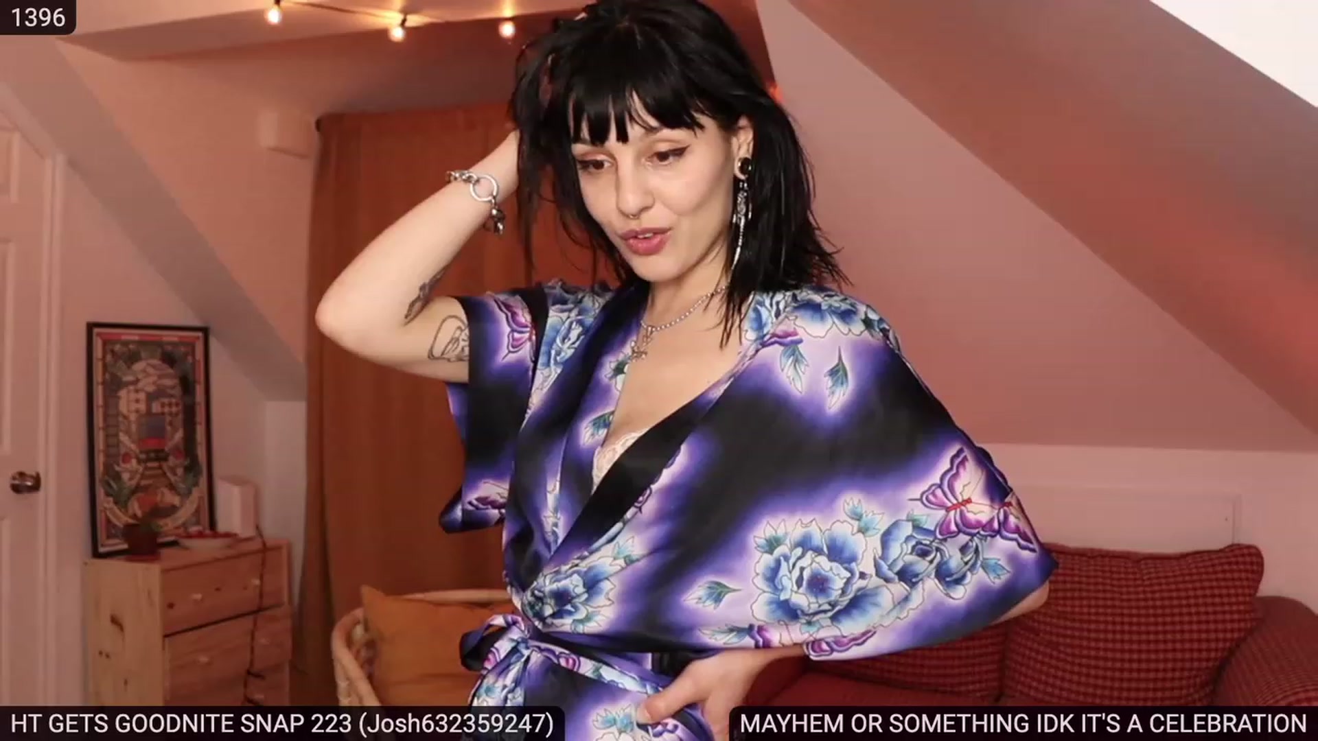 Gallery image thumbnail from heystellar's myfreecams stream on, 05/02/2023, 01:23 image 3 of 20