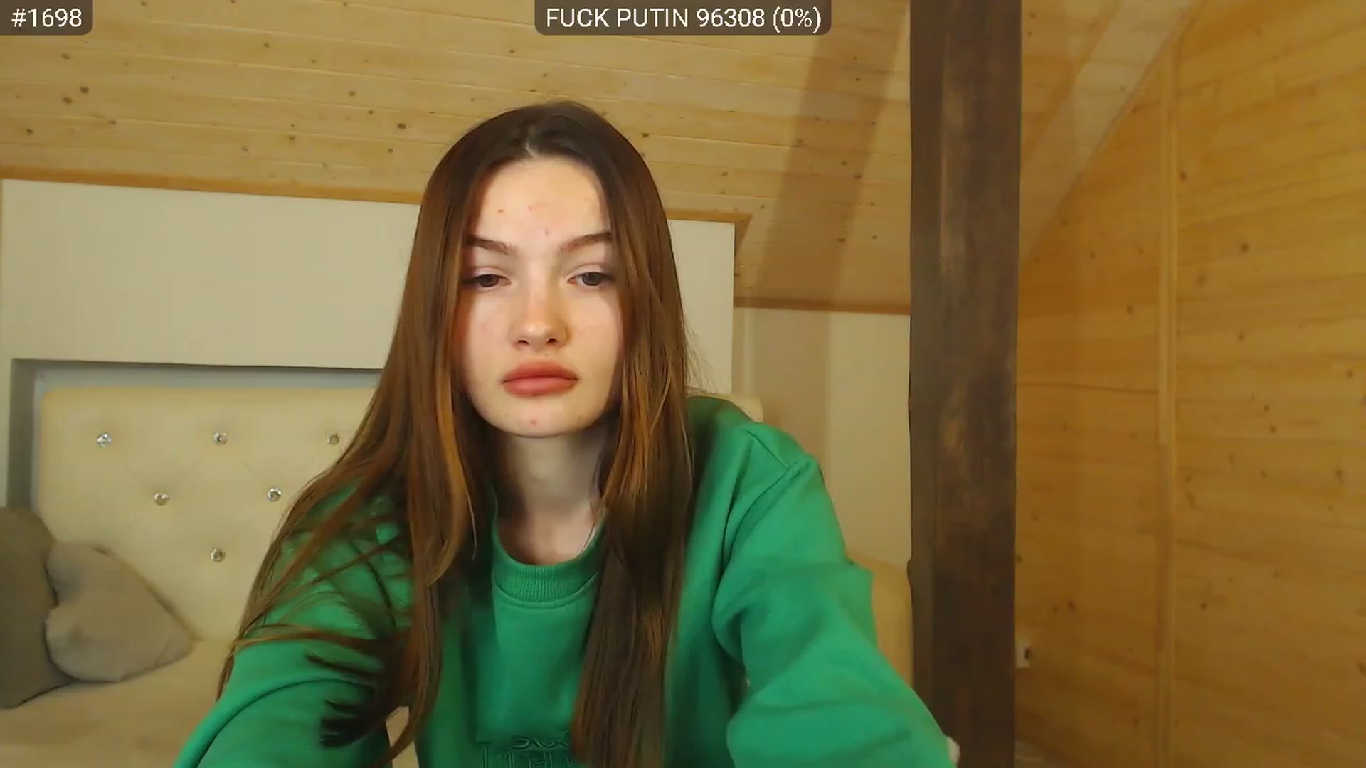 Gallery image thumbnail from hiSasha's myfreecams stream on, 12/03/2022, 17:42 image 17 of 20
