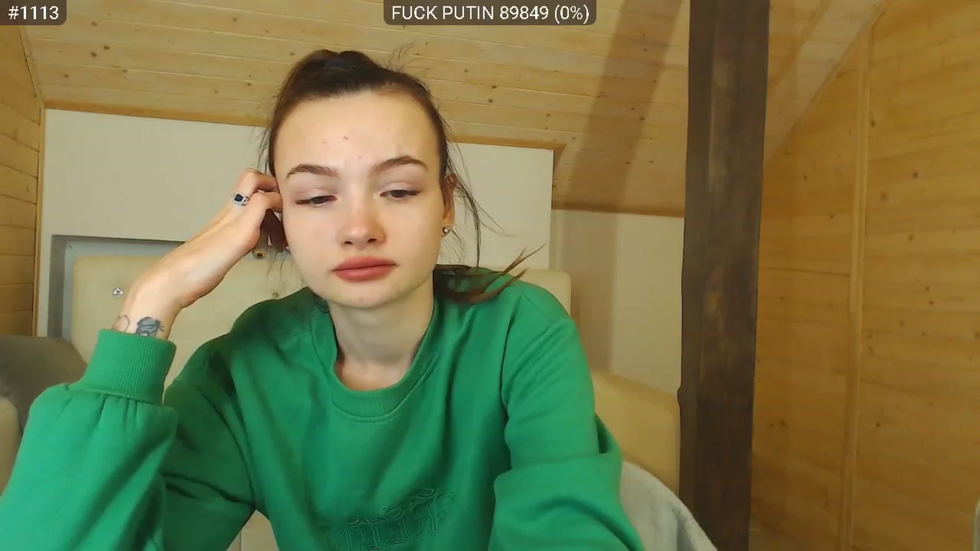 Gallery image thumbnail from hiSasha's myfreecams stream on, 12/05/2022, 20:04 image 12 of 20